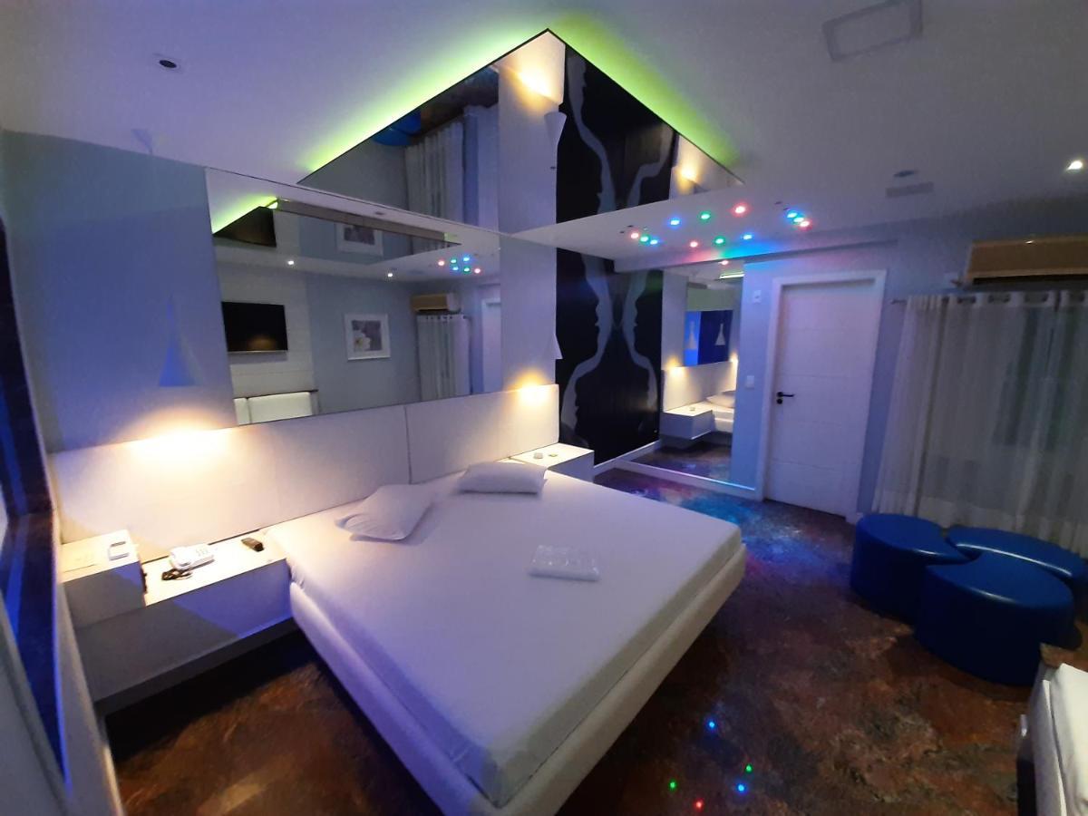 Bambina -adultos Somente Hotel